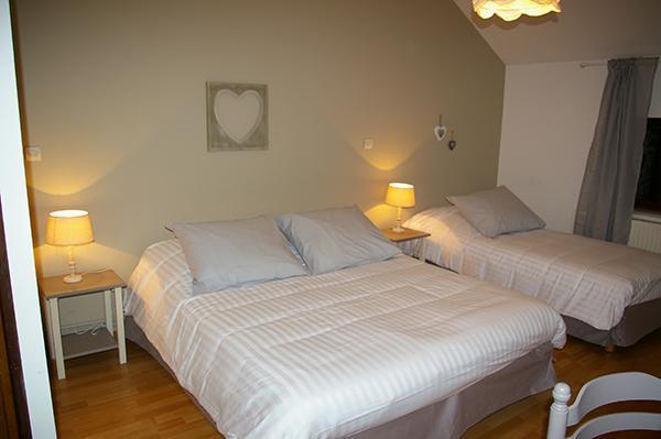Bed and Breakfast Les Temps Gourmands Mondrepuis Exteriér fotografie